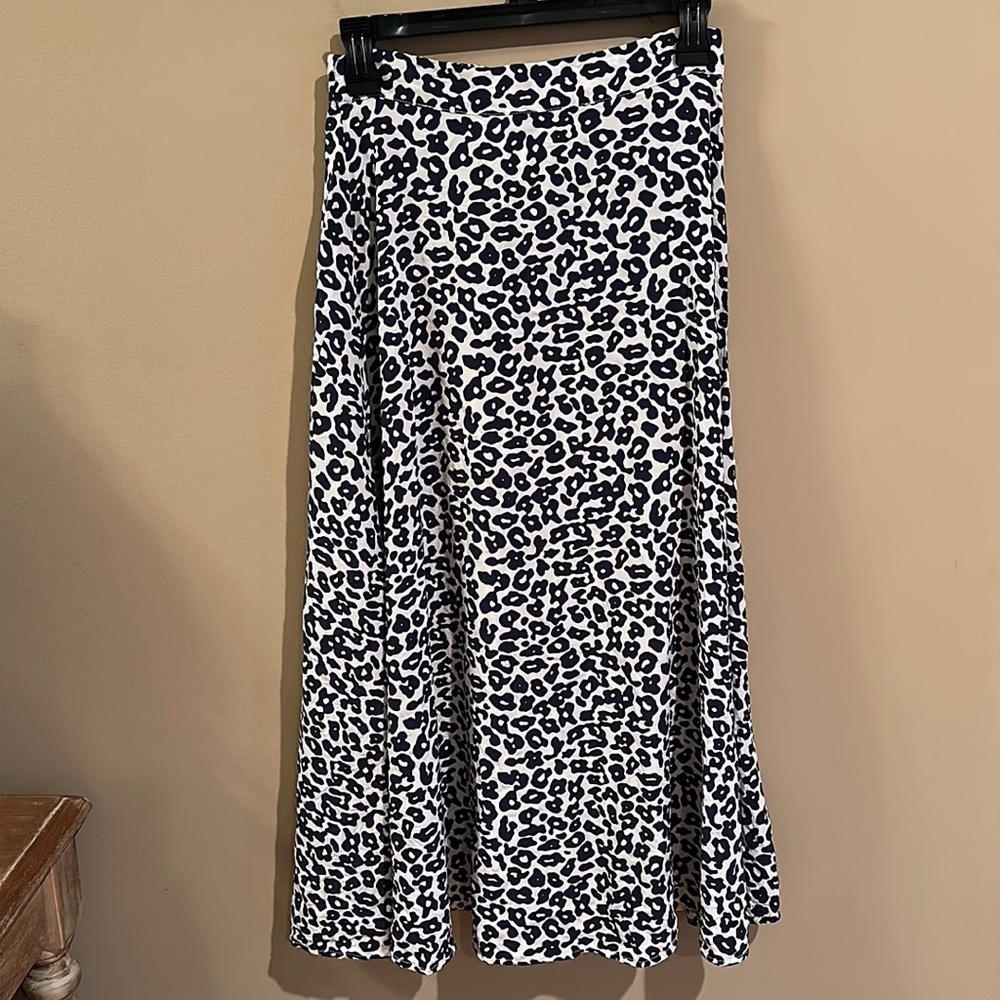 Amour vert blaze silk midi skirt leopard